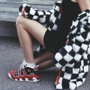 Nike Air Uptempo 96 sneaker shoe red black white